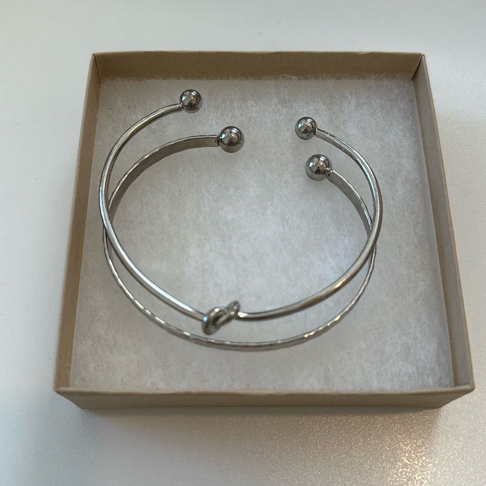 Set of two silver bangles
